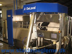 Brugte DeLaval malkerobotter, højre model