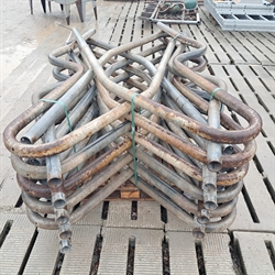 21 stk. brugte 2" sengebøjler længde: 2 m. Cc: 0,83 m. S509