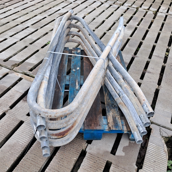 8 stk. brugte 1½" sengebøjler længde: 1,58 m Cc: 0,60 m S498