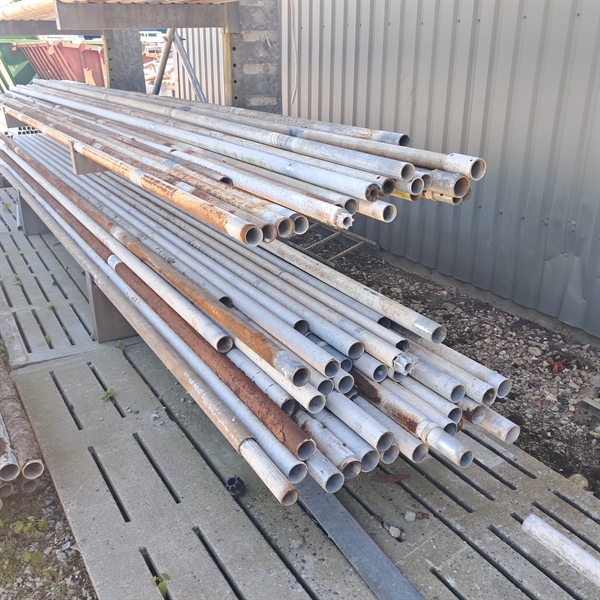 Brugte galvaniseret rør i 1½" og 2" 