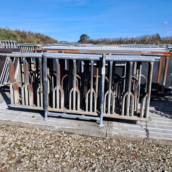 Brugte kirkestolslåger længde: 2-3 m R4